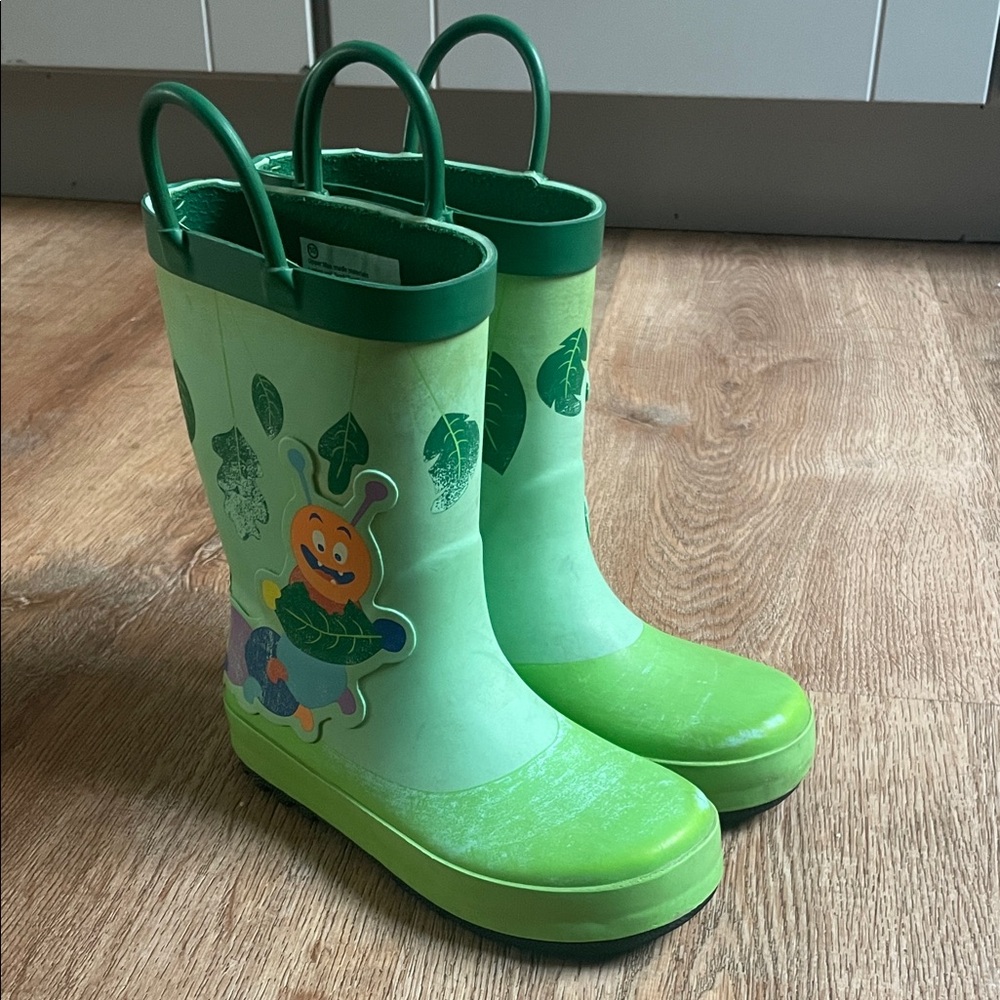 Target Kids Green Caterpillar Rain Boots Size 10 Pull-On Waterproof Rubber Boots